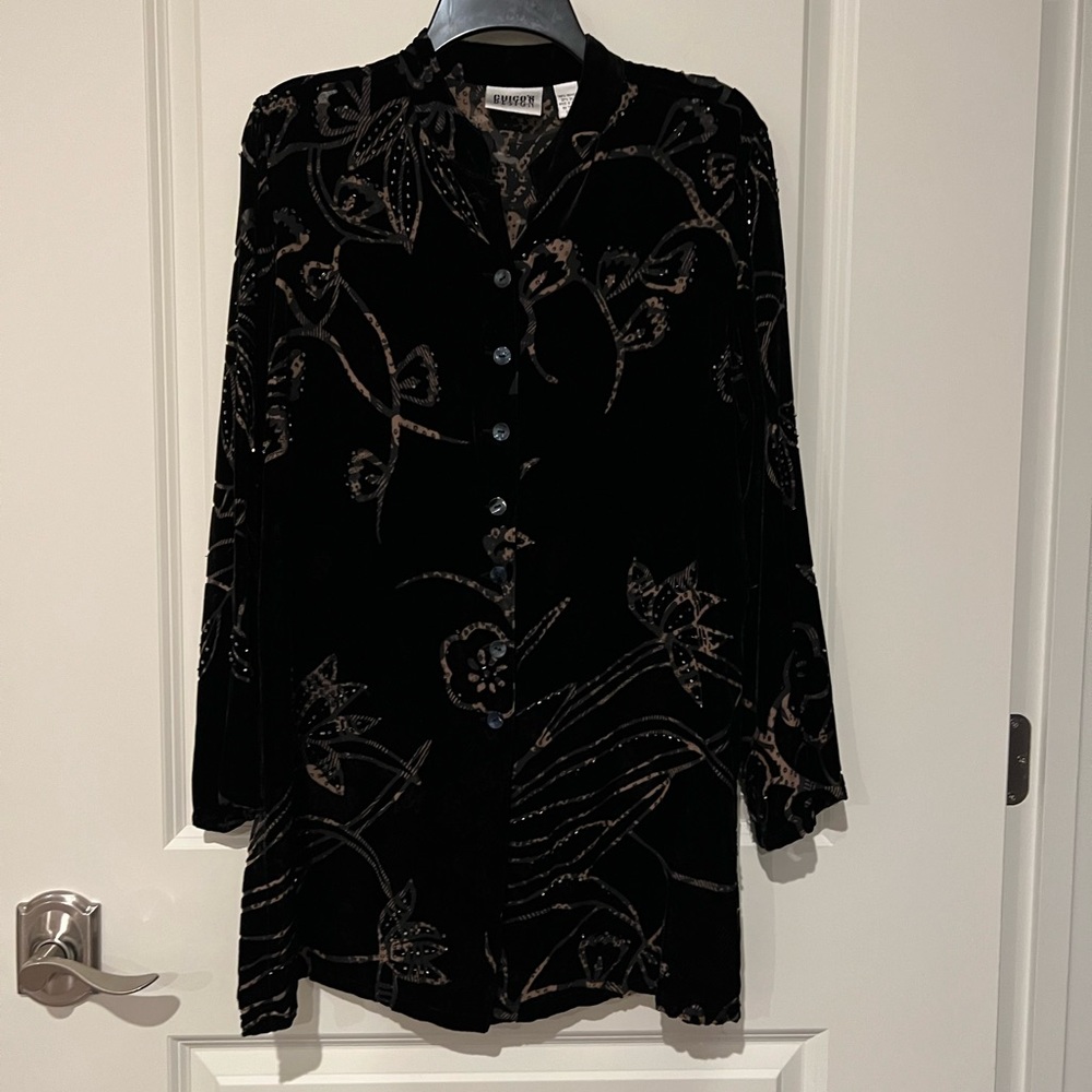 Chico’s Design Tunic-style Top